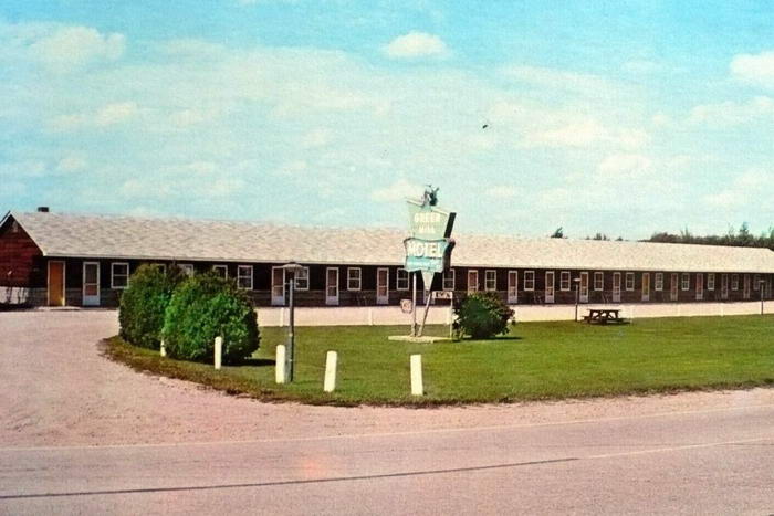 Green Mill Motel Us Hwy 131 Manton (newer photo)